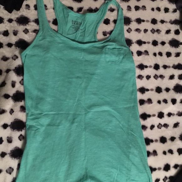 Active Basics Tank Top👚 - Picture 1 of 3